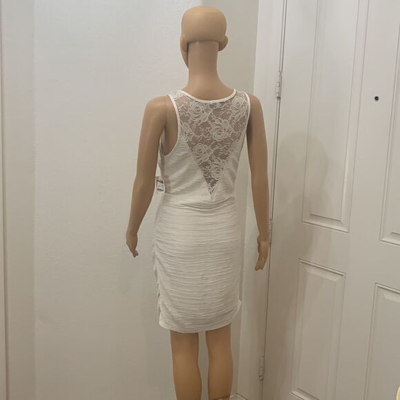 Charlotte Russe Size XL Scoop Neck Cut Out Lace Short Sleeve Dress Side Ruching - Picture 6 of 11